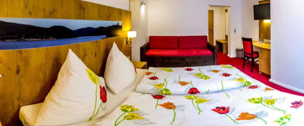Gaestehaus Cafe Heck Titisee ภายนอก รูปภาพ