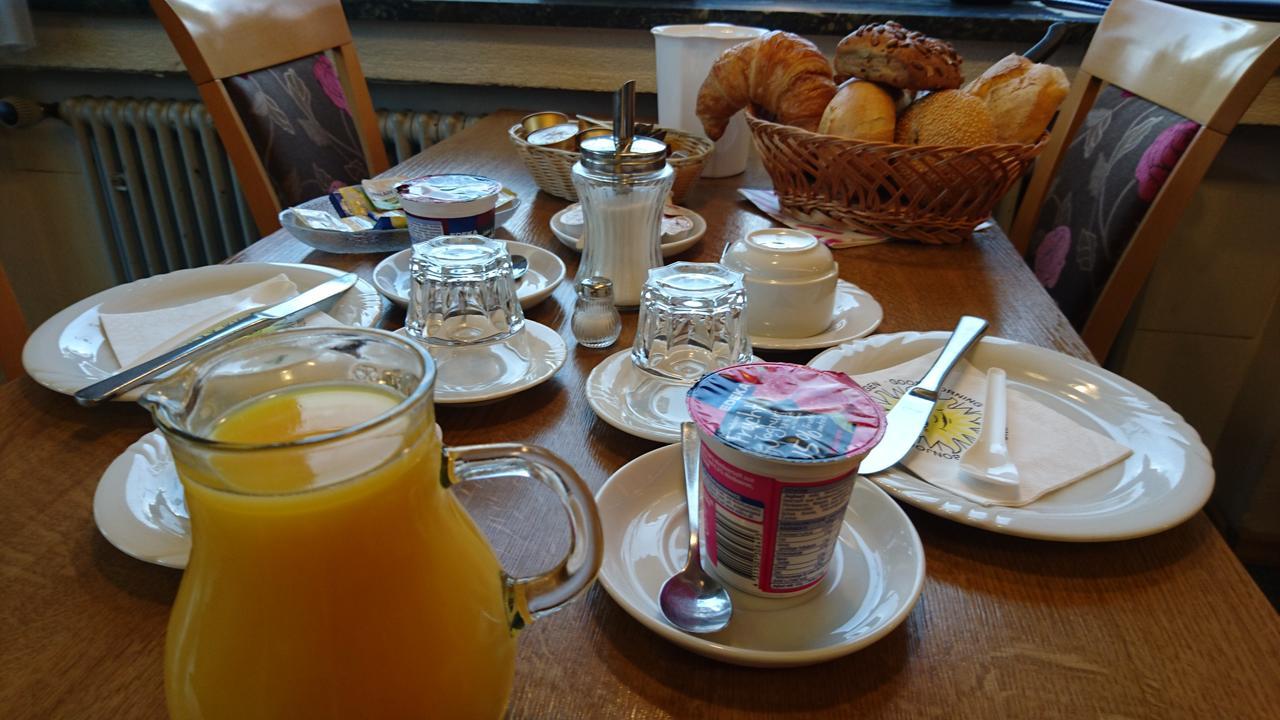 Gaestehaus Cafe Heck Titisee ภายนอก รูปภาพ